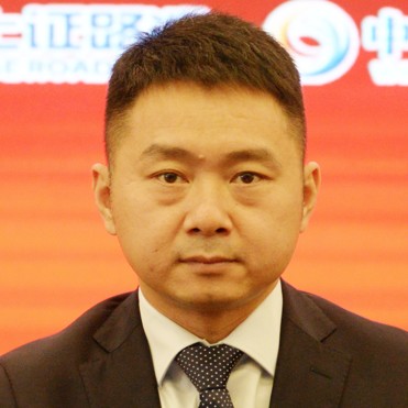 龙进军