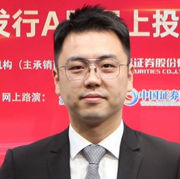 戈吴超
