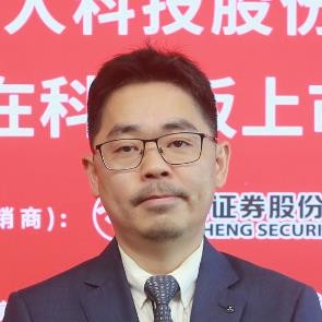 黄斌卿 先生|信宇人|总经理(子公司亚微新材)